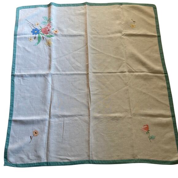 Cottage Core Flower Appliquéd Small Linen White Tablecloth Green Pink Blue 33x35 - Picture 2 of 9